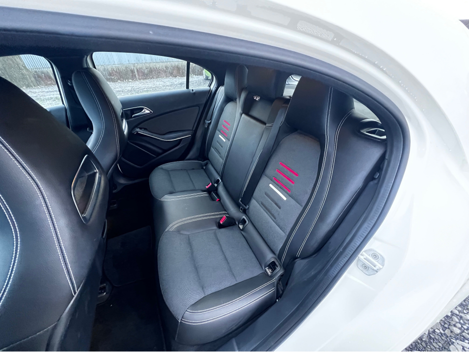 2017 Mercedes-Benz A Class 2017 Mercedes-Benz A-Class A180 Sport Automatic €16,750