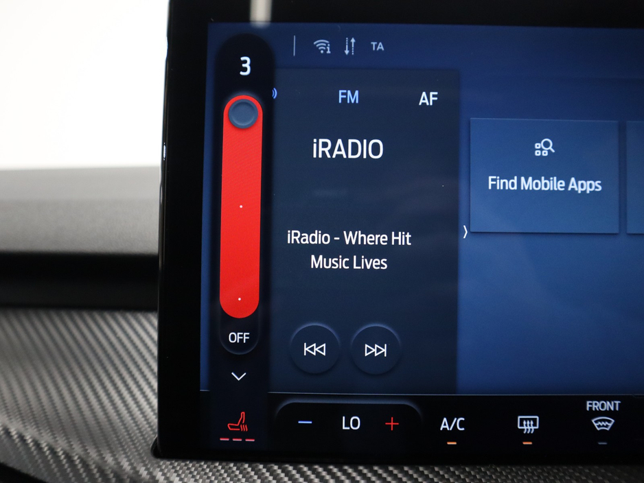 2025 Ford Kuga - image 23