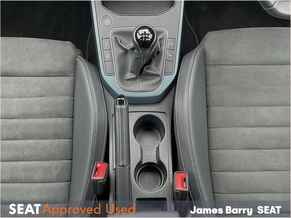 2023 SEAT Arona - image 13