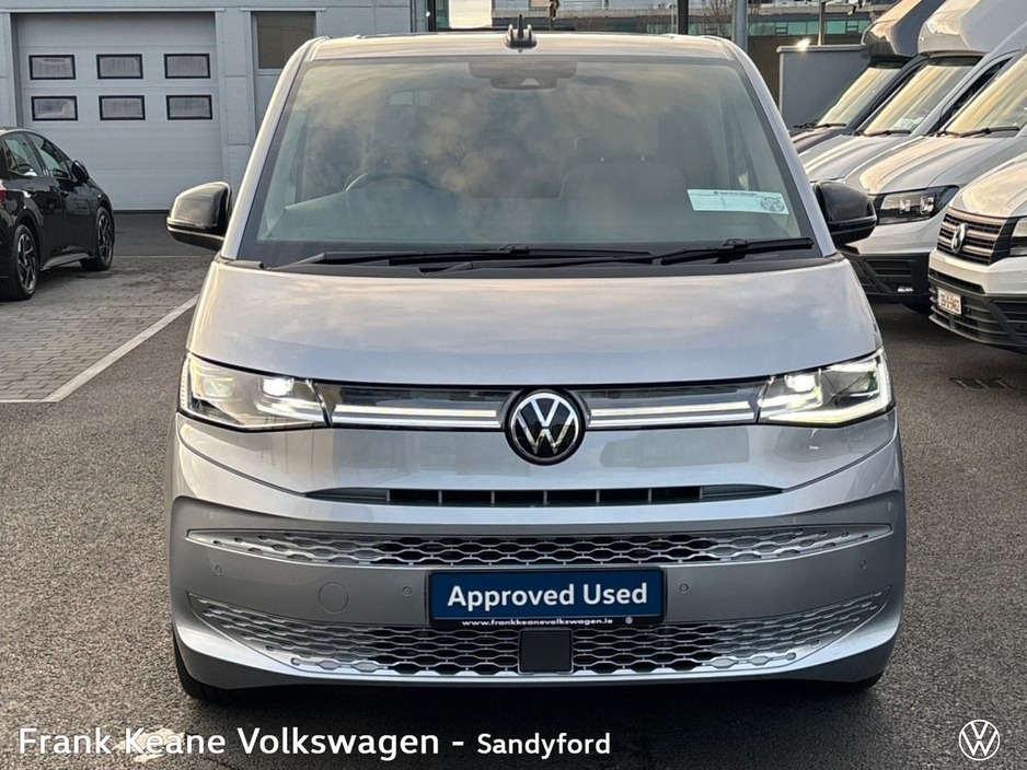 2025 Volkswagen Multivan - image 16