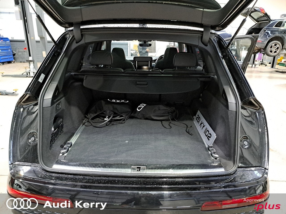 2025 Audi Q7 60TFSI E QUATTRO 490BHP AUTOMATIC €96,900