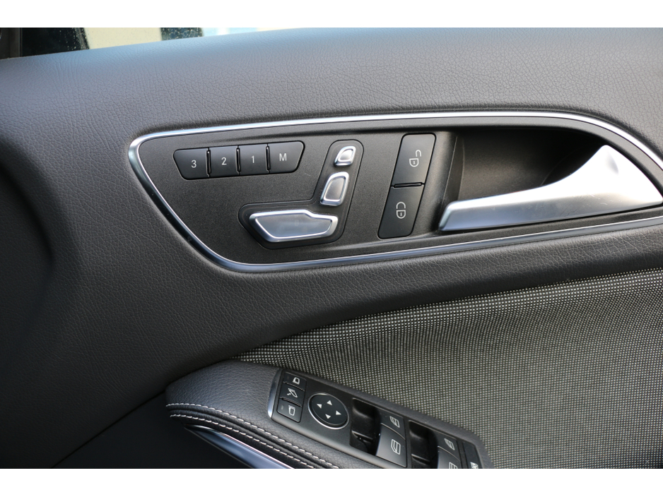 2017 Mercedes-Benz A Class A180 €15,995