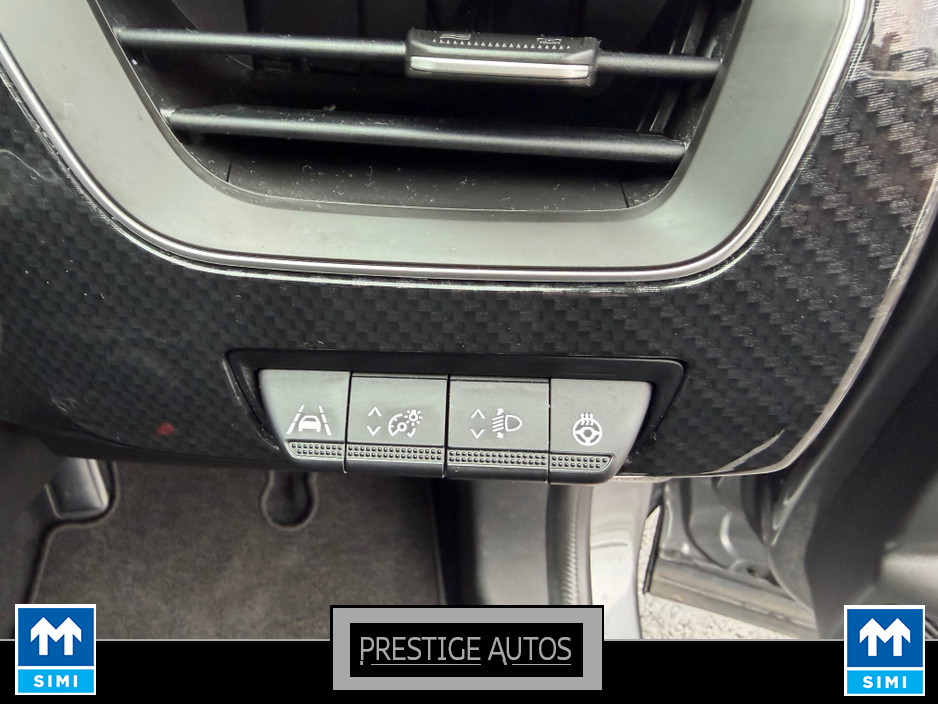 2023 Renault Arkana - image 37