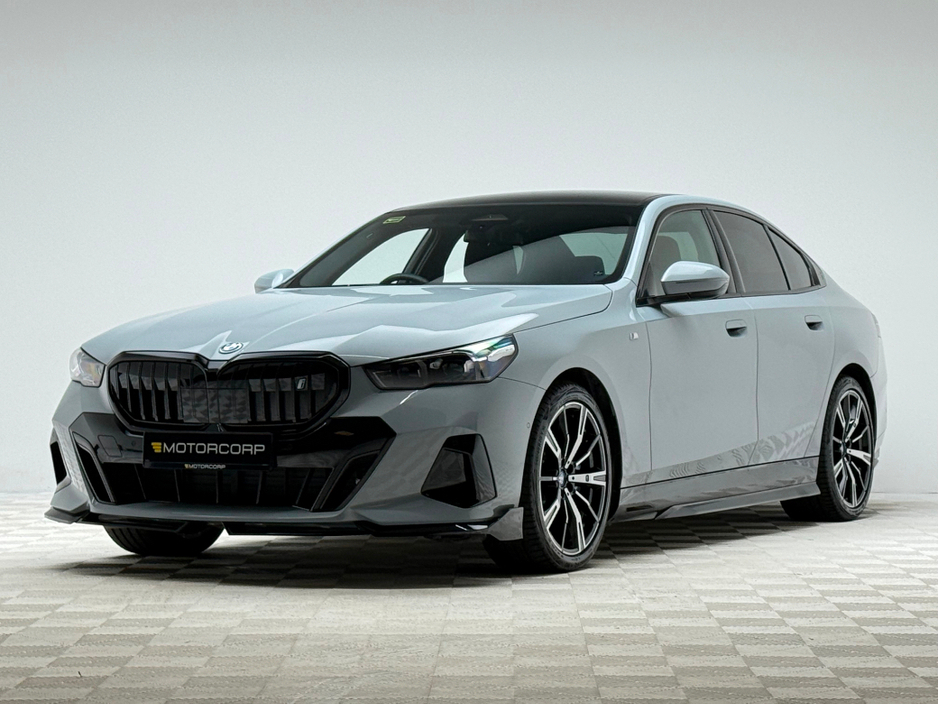 2024 BMW i5 40 M SPORT EDRIVE *PAN ROOF* €63,990