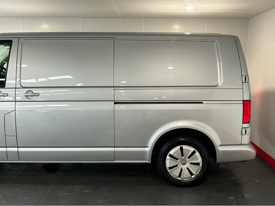 2021 Volkswagen Transporter T6 30 PVL T TDI 15 150HP MANUAL 6SPEED FWD 5DR €22,750