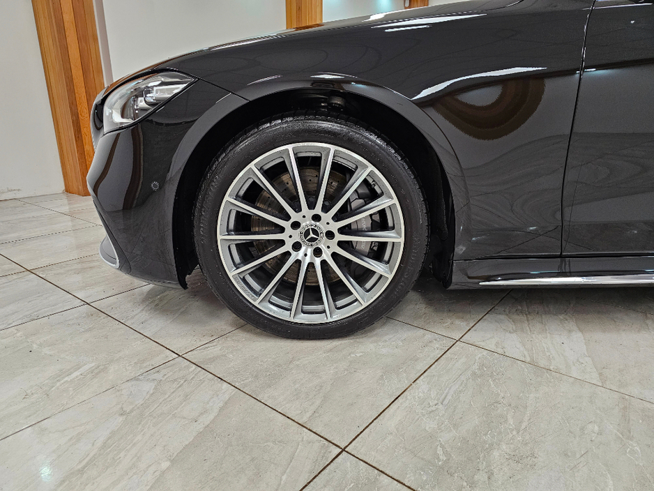 2025 Mercedes-Benz S Class - image 3