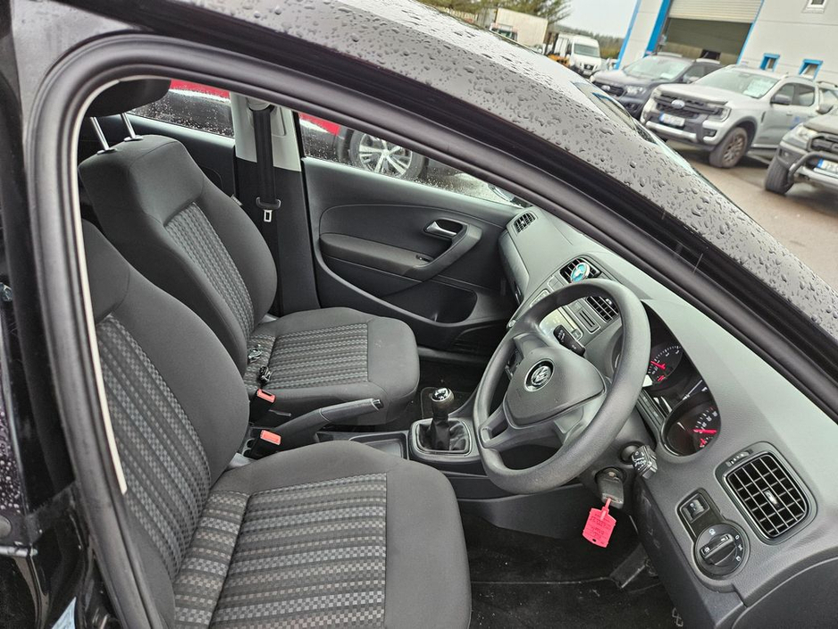 2015 Volkswagen Polo TL 1.0 75HP M5F 5DR €10,990