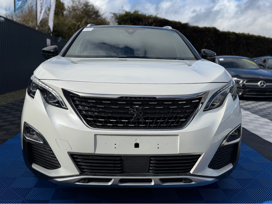 2020 Peugeot 3008 - image 9