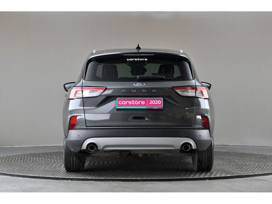 2020 Ford Kuga - image 13