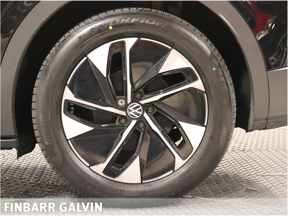 2023 Volkswagen ID.4 LIFE DX 77kWh 174HP €29,950