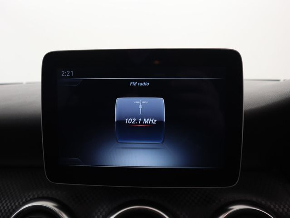 2016 Mercedes-Benz A Class - image 9