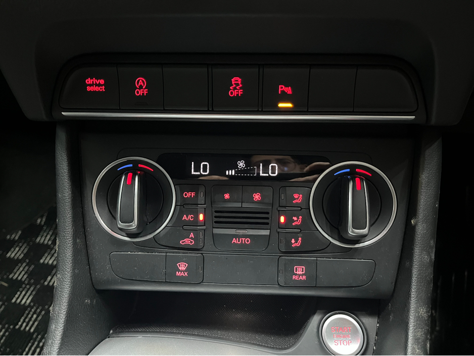 2016 Audi Q3 - image 19