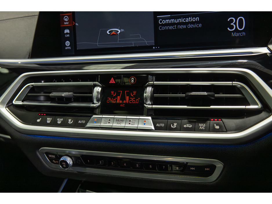 2021 BMW X5 - image 23