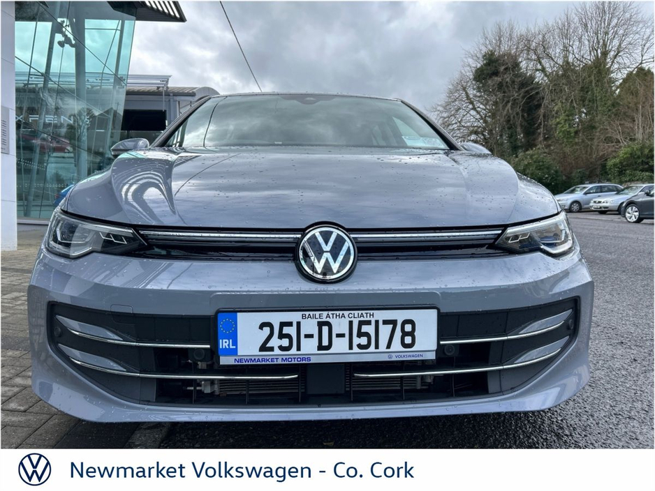 2025 Volkswagen Golf - image 16