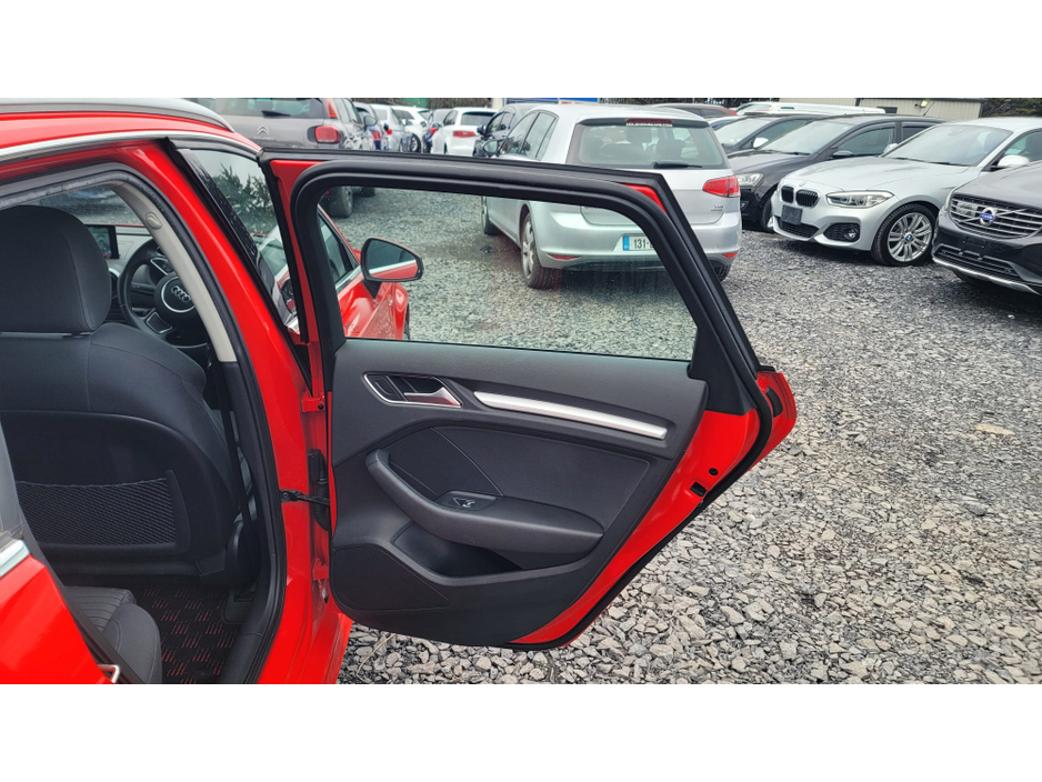 2016 Audi A3 - image 11