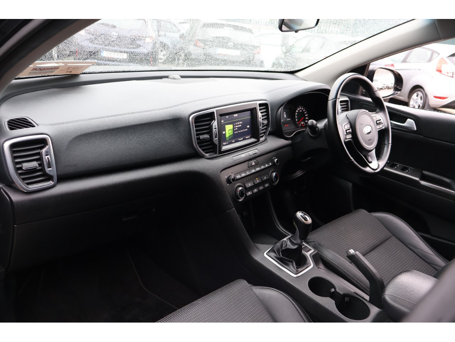 2016 Kia Sportage - image 24