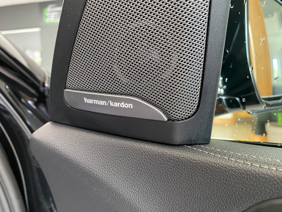 2021 BMW X5 xDrive45e M Sport €64,950