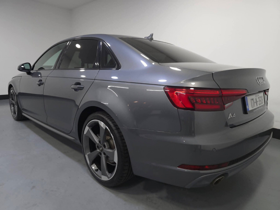 2017 Audi A4 2.0TDI 150HP S Line €16,950