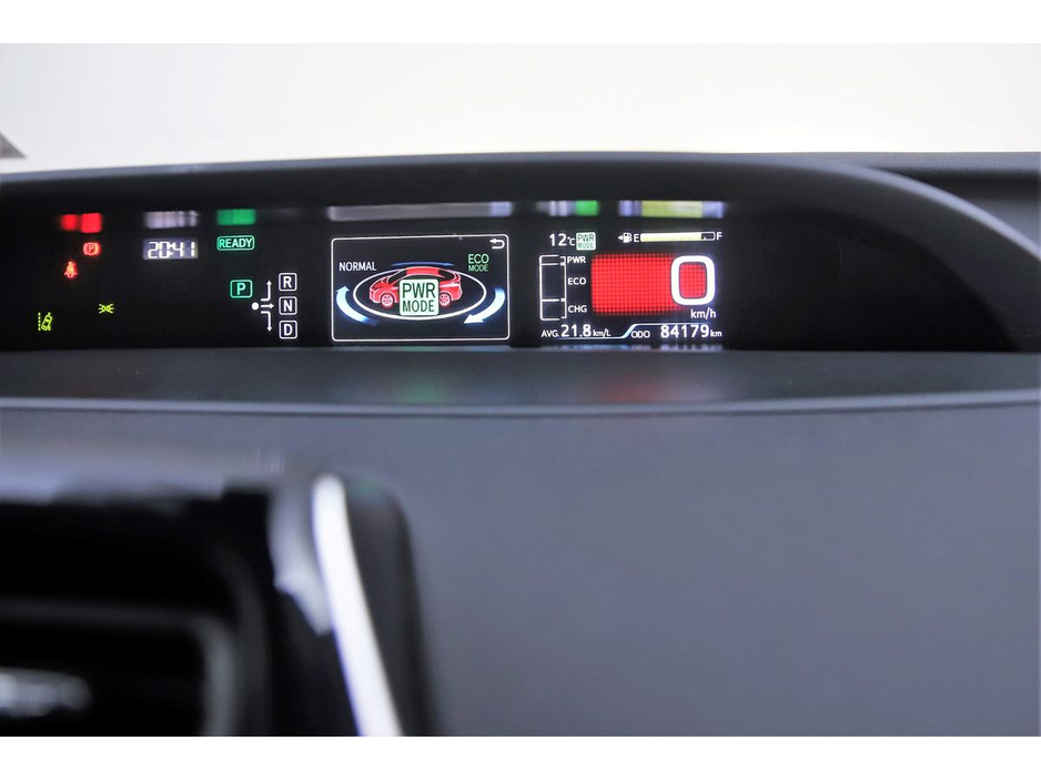 2019 Toyota Prius - image 15