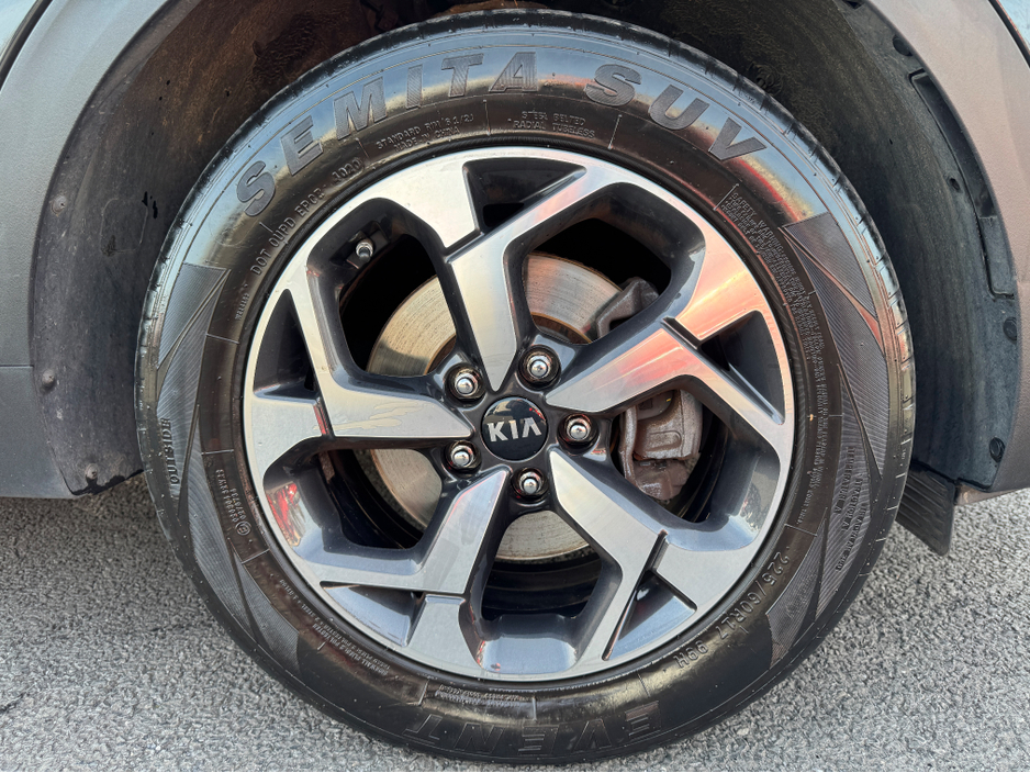 2020 Kia Sportage - image 38