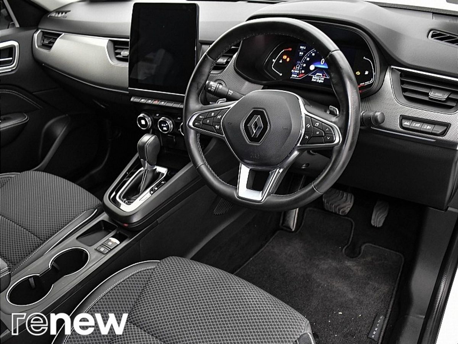 2023 Renault Arkana - image 6