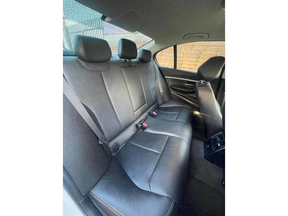 2016 BMW 3 Series  €16,950