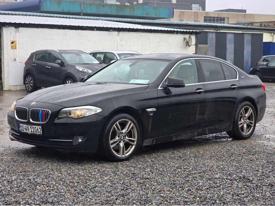 2010 BMW 5 Series - image 5