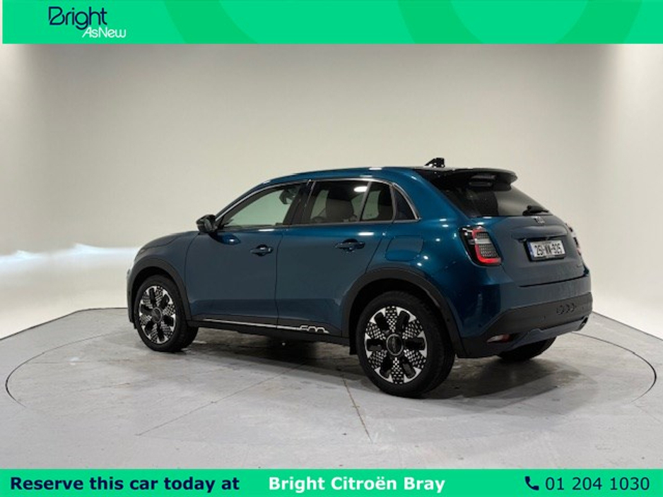 2025 Fiat 600 LA PRIMA 1.2 100HP MHEV €25,950