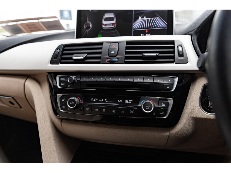 2017 BMW 3 Series 320D PLUS SE M-SPORT PACK IN MARLBOROUGH RED // BRAND NEW 19 INCH ALLOYS // IMMACULATE CONDITION // BUY WITH CONFIDENCE AA AND SIMI APPROVED DEALER 2025 // €14,950