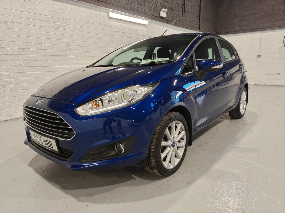 2017 Ford Fiesta - image 2