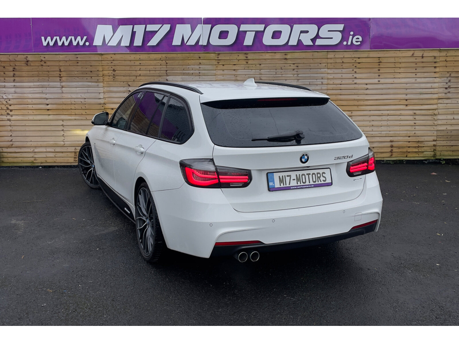 2016 BMW 3 Series - image 6