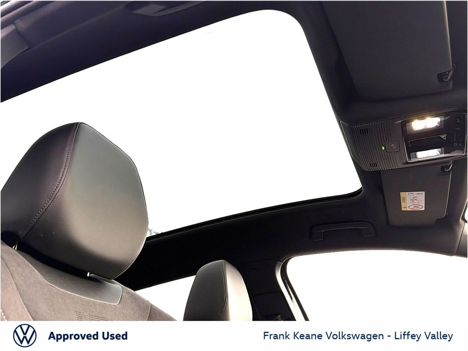 2023 Volkswagen ID.4 52KWH STYLE 148HP *PANORAMIC GLASS ROOF* *REAR VIEW CAMERA* *GRENADILLA BLACK METALLIC* *IQ HEADLIGHTS* *PCP FINANCE AVAILABLE* €27,495