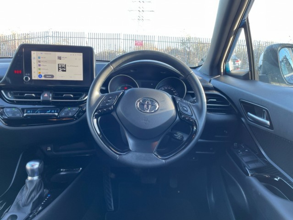 2023 Toyota C-HR - Sport Edition - 1.8 Automatic - 1 Owner - Full TOYOTA Service History - EUR 190 Tax // Remote Central Locking // Front Electric Windows // Rear Electric Windows // Electric Mirrors // Finger Tip Ste €28,895