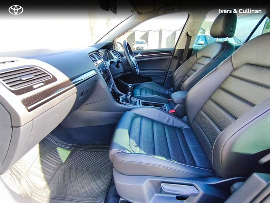 2020 Volkswagen Golf - image 5