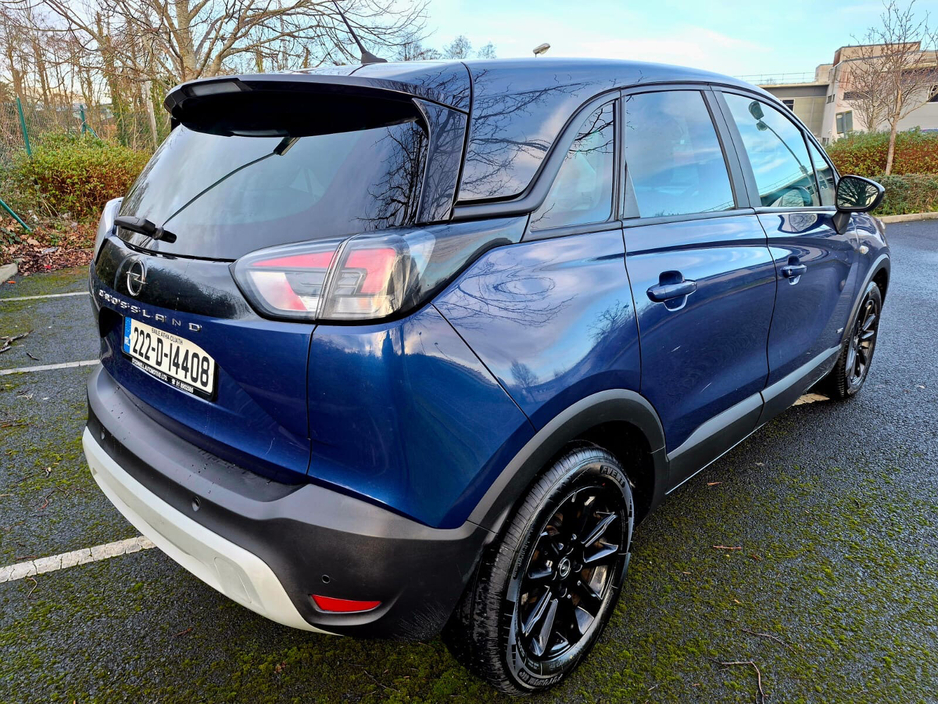 2022 Opel Crossland SRI 1.2i 83PS 5 Speed €13,999