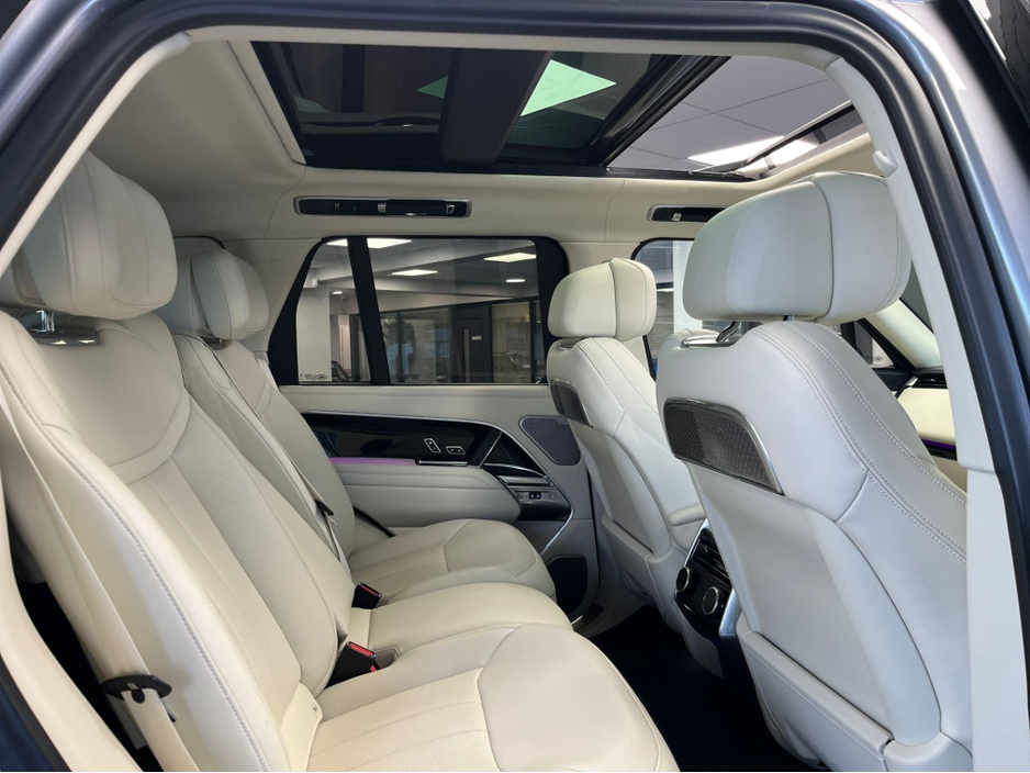 2025 Land Rover Range Rover P550 PHEV AUTOBIOGRAPHY €159,000
