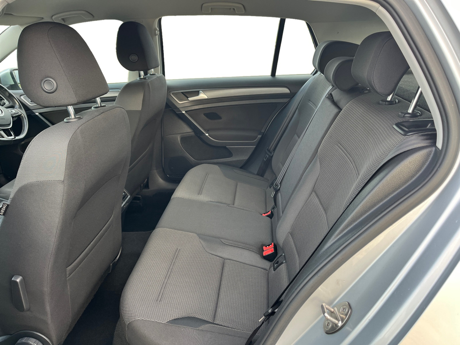 2019 Volkswagen Golf CL 1.6 TDI MANUAL 5SPEED 5DR 115HP 5 €18,900