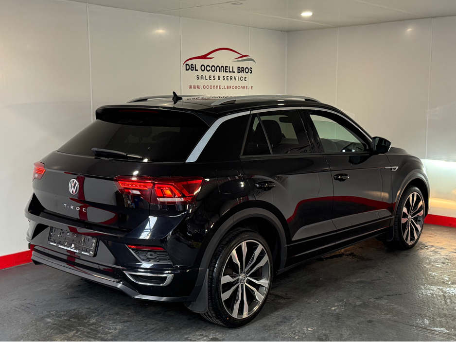 2019 Volkswagen T-Roc - image 25