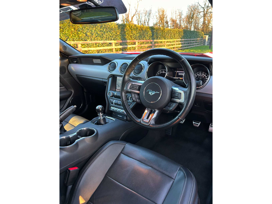 2017 Ford Mustang FASTBACK 5.0L V8 6SPEED 2DR €49,995