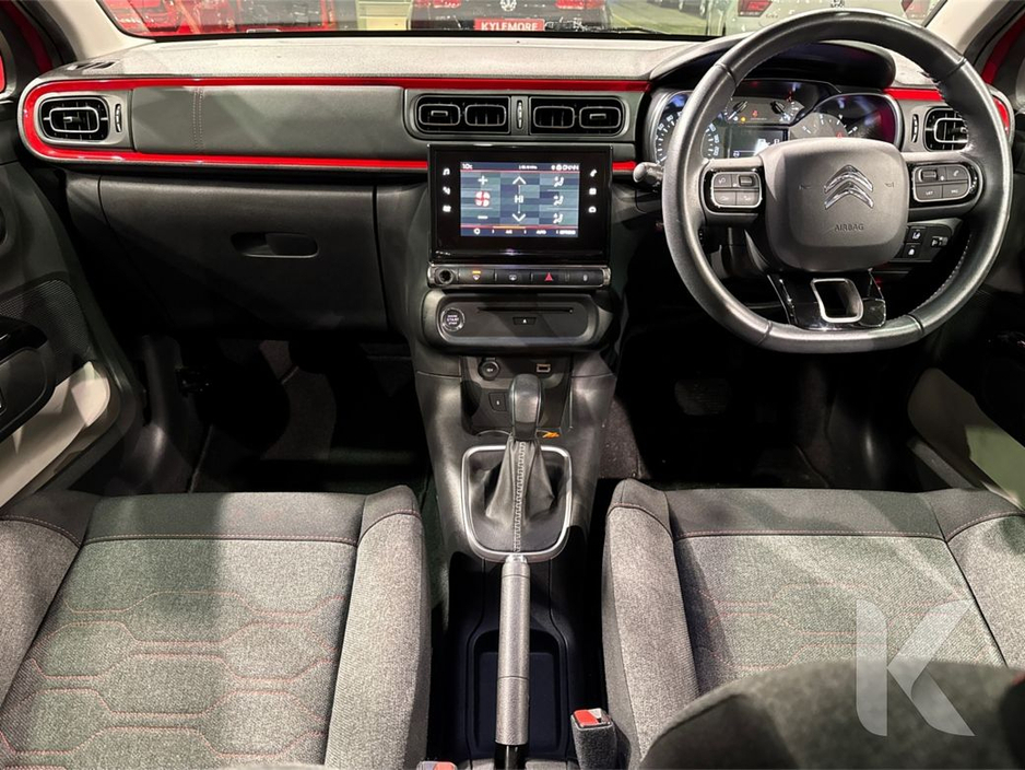 2019 Citroen C3 1.2 AUTOMATIC - RED/BLACK TWO TONE - FACTORY ALLOYS - REVERSE CAMERA - MULTI FUNCTION STEERING WHEEL - CRUISE CONTROL €12,950