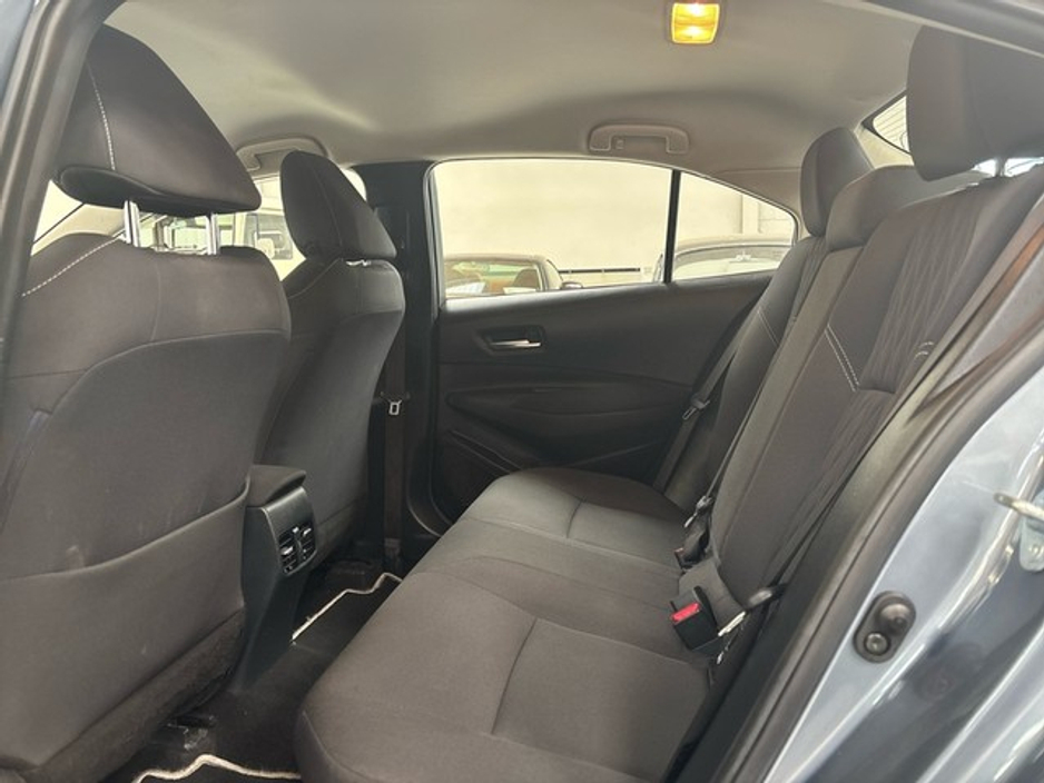 2022 Toyota Corolla - image 7