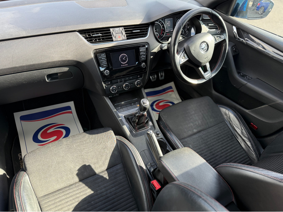 2014 Skoda Octavia - image 14