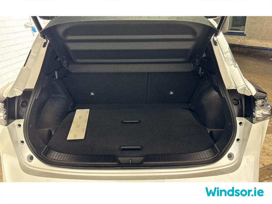 2025 Nissan Qashqai ePOWER QASHQAI SV TECH €41,995