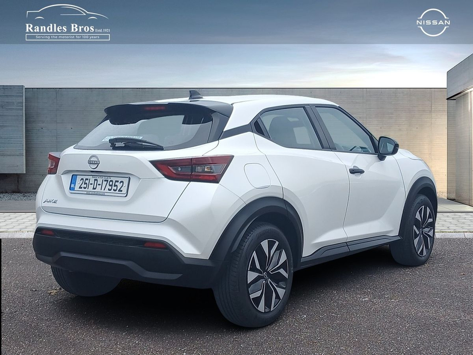 2025 Nissan Juke - image 7