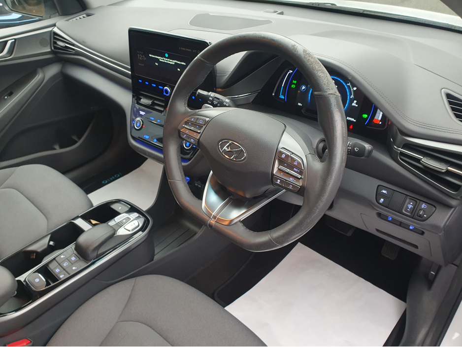 2022 Hyundai Ioniq PREMIUM AUTOMATIC FULLY ELECTRIC NCT 02/28 FINANCE AVAILABLE @ €59 PER WEEK HEATED SEATS/ SAT NAV/ TOUCH SCREEN MEDIA/ BLUETOOTH/ USB/ REVERSE CAMERA/ HISTORY CHECKED €14,950