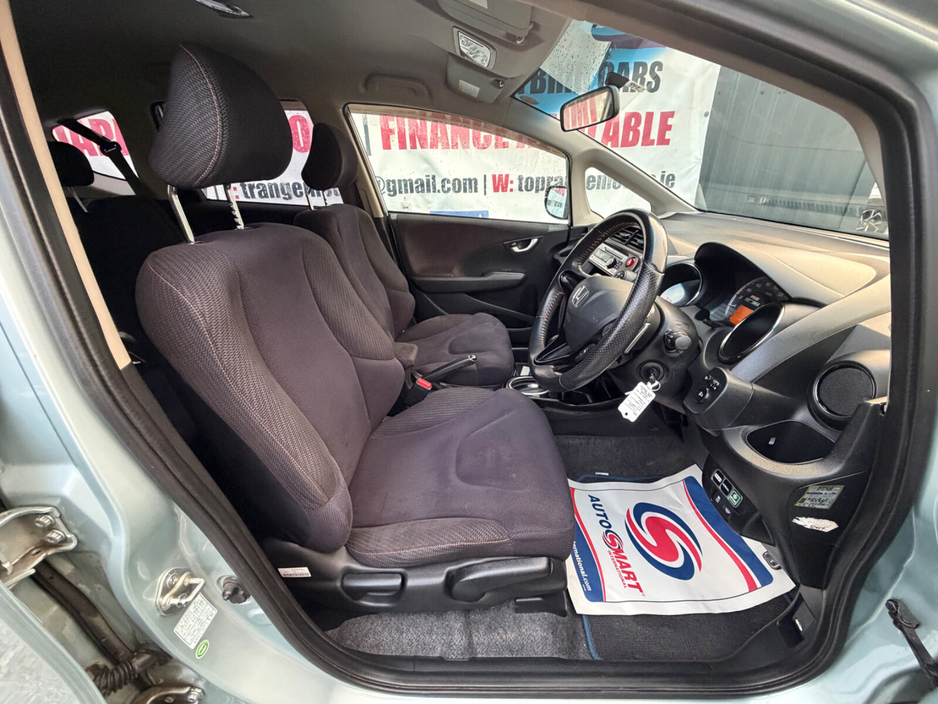 2012 Honda Fit  €8,000