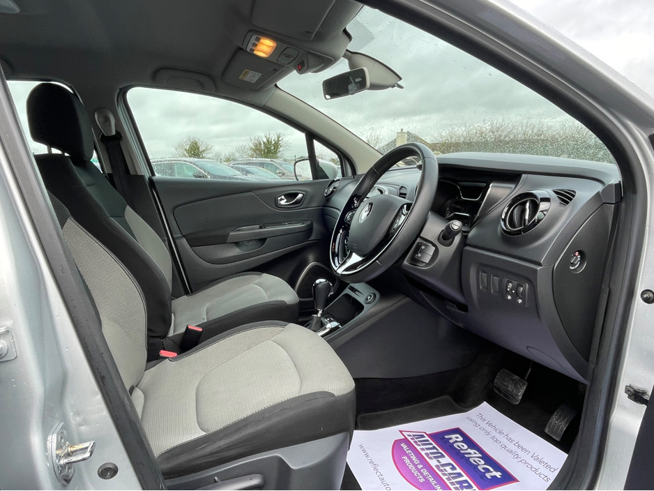 2015 Renault Captur - image 14