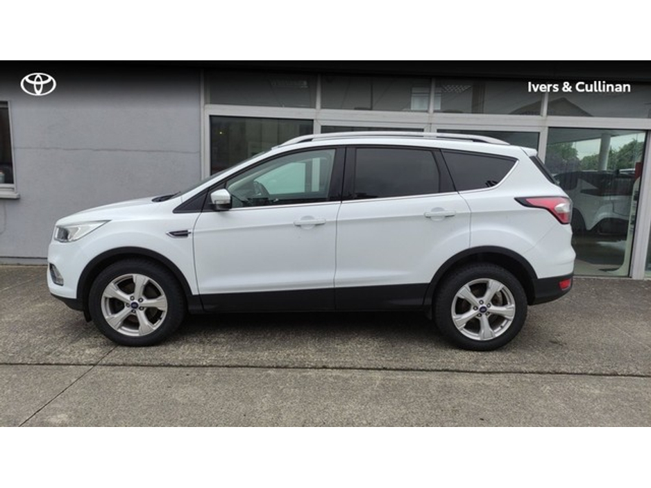 2018 Ford Kuga - image 5