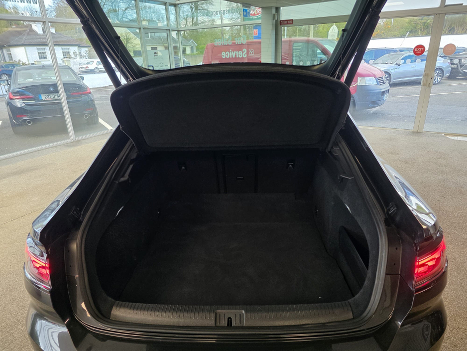 2023 Volkswagen Arteon - image 18