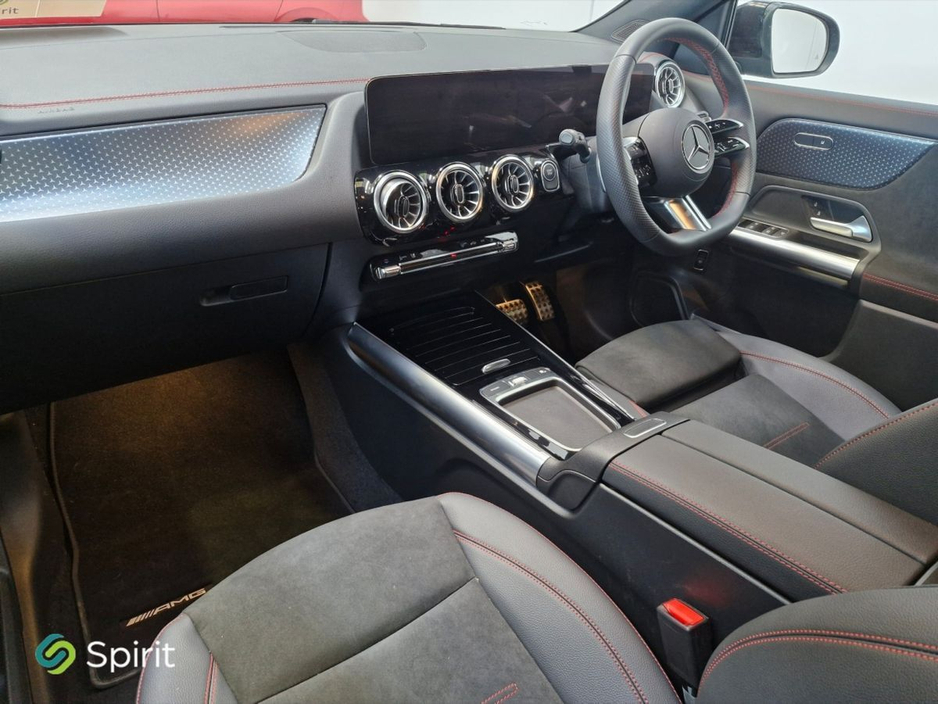 2025 Mercedes-Benz EQA - image 4